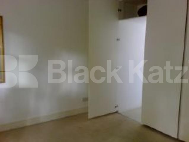 			VIEWINGS ESSENTIAL, 2 Bedroom, 1 bath, 1 reception Flat			 Maida Avenue, Paddington